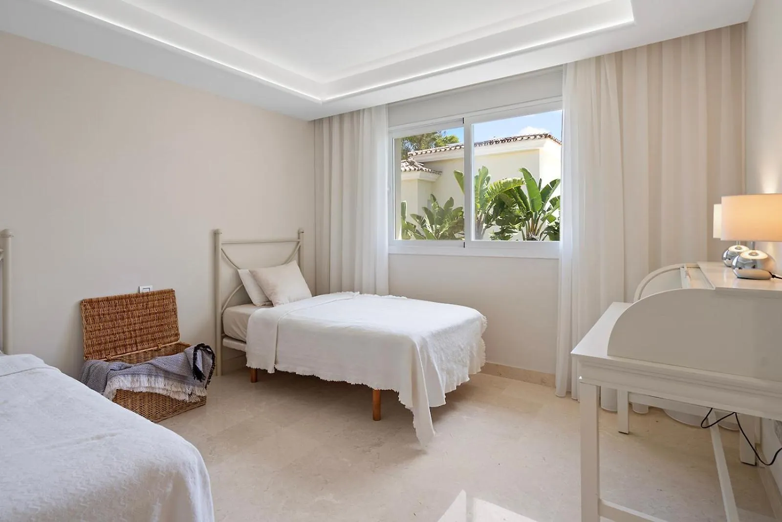 Front Line Beach Luxury Apartment In Heaven Beach Estepona Spain